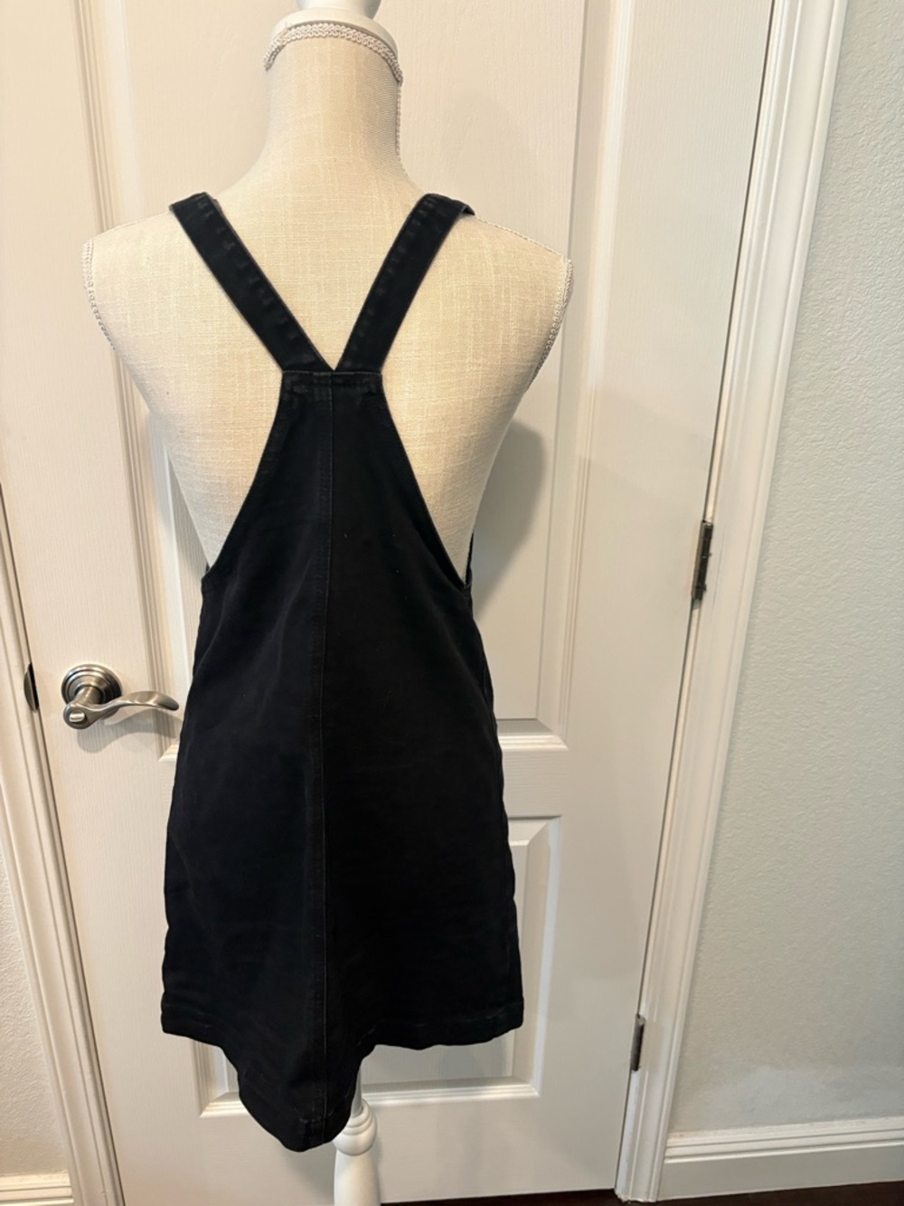 art class Black Zip-Front Pinafore Dress with Buckle Straps - Picture 4 of 5